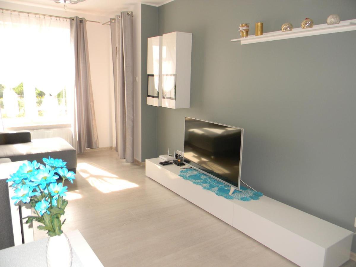 Apartamento Apartament Z Basenem Laura Polanki Park Kołobrzeg Exterior foto